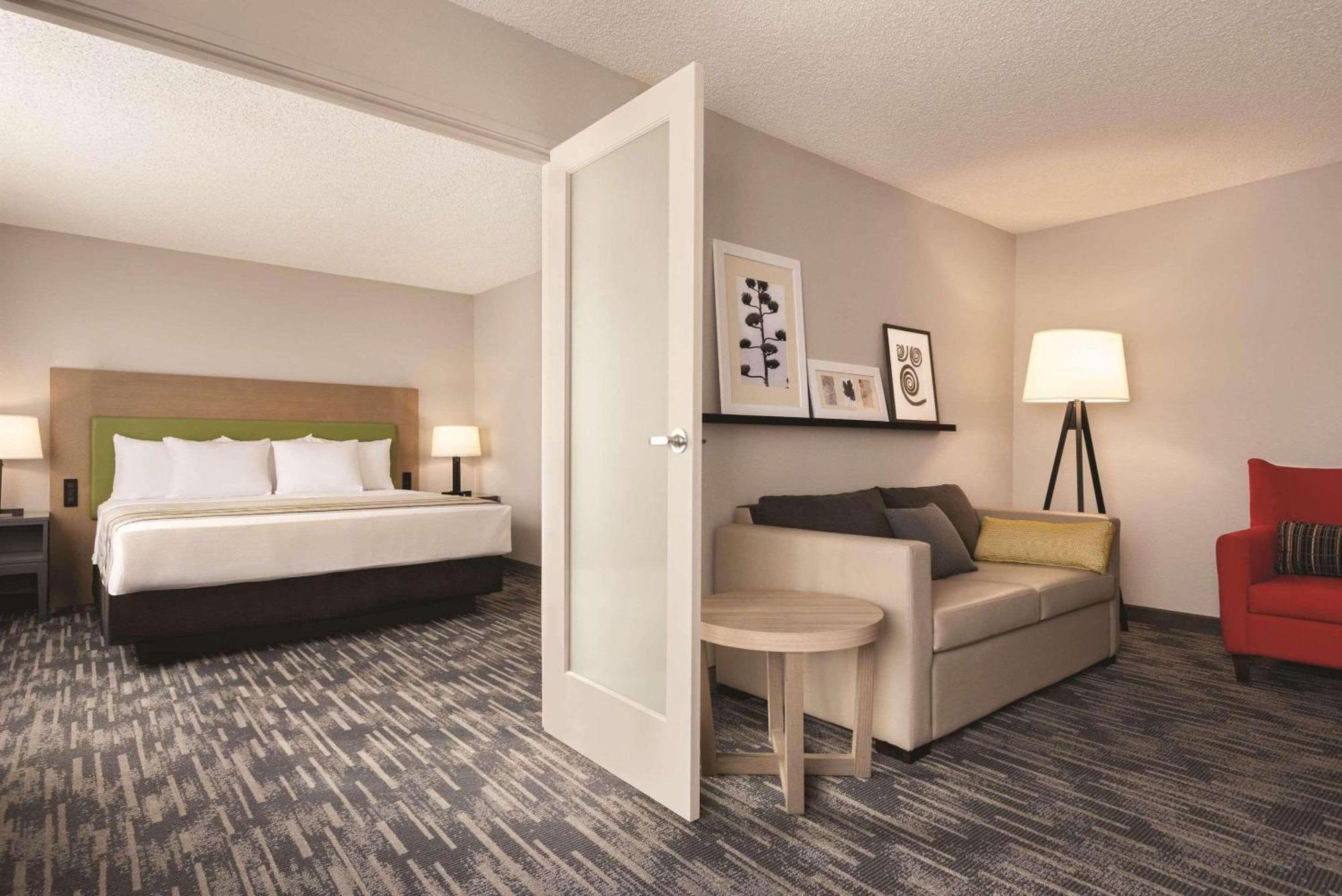 Country Inn & Suites By Radisson, Northfield, Mn Екстериор снимка